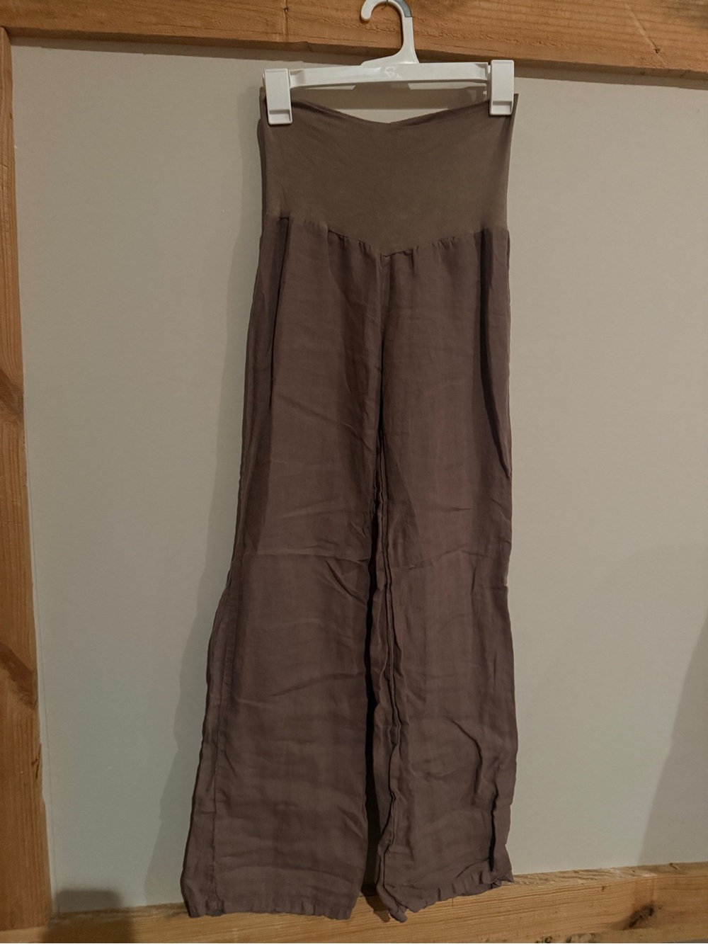 Jolie Taupe Scoop-Neck Layering Top